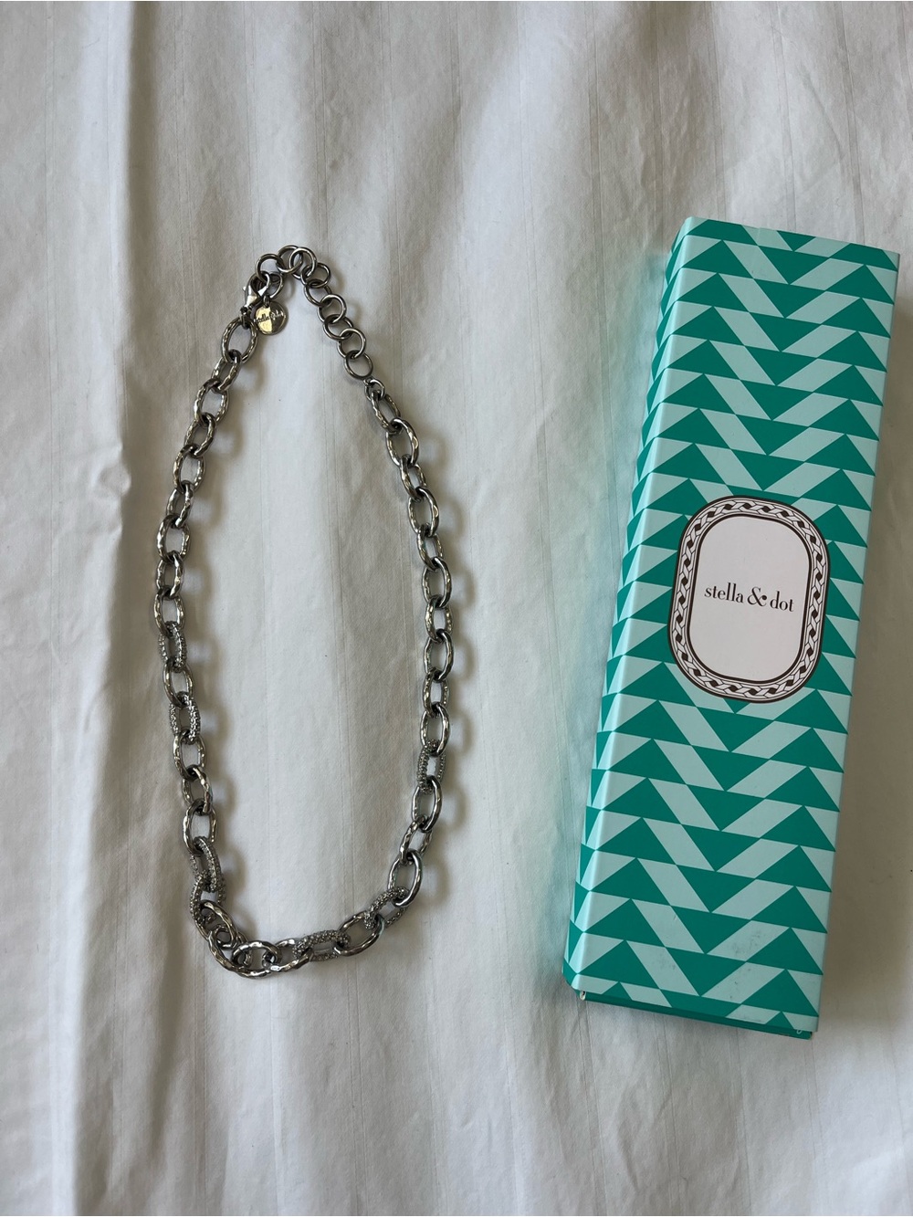 Stella & Dot Polished Silver Link Necklace